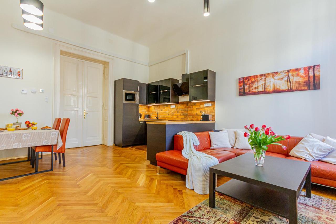 Supercentral Boutique Suite Budapest Kültér fotó